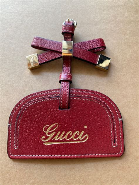 painted gucci key ring